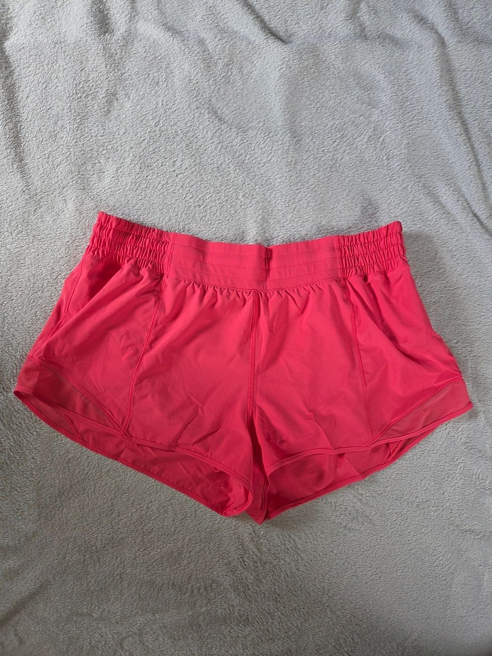 Lululemon W7AYYR Hotty Hot High-Rise Lined Short 2.5" Glazed Pink Size 14 NWOT